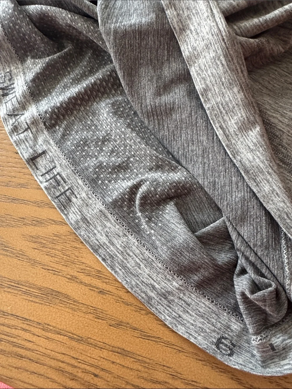 Lululemon Swiftly Tech Racerback *Sparkle Black / White / Silver